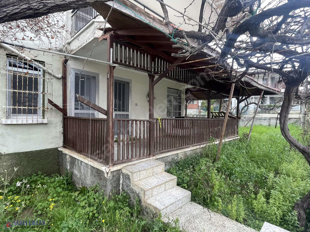 AKBAŞ'tan SATILIK YATAY MİMARİ HAVUZLU ZEMİN KAT YAZLIK DAİRE