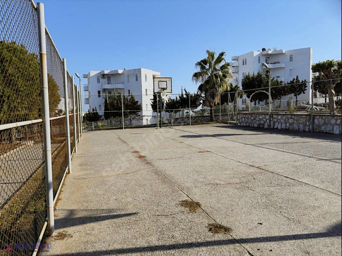 AKBAŞ'tan SATILIK HAVUZLU GENİŞ TERASLI TRİPLEKS VİLLA