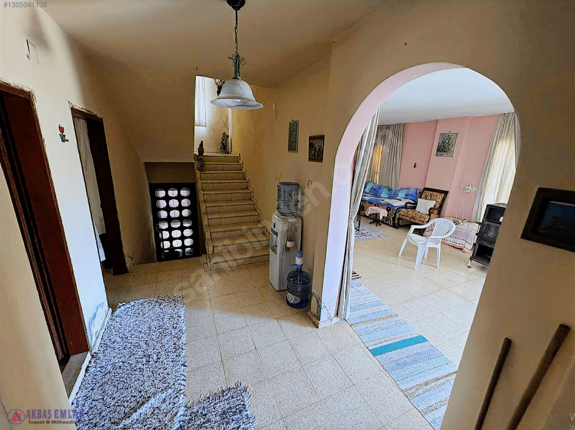 AKBAŞ'tan SATILIK BAHÇELİ GARAJLI MÜSTAKİL DUBLEKS EV