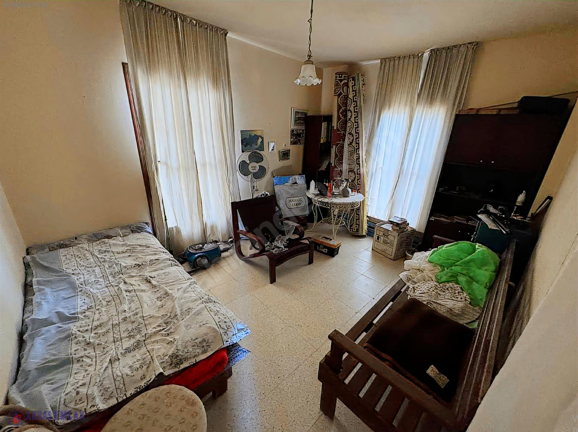 AKBAŞ'tan SATILIK BAHÇELİ GARAJLI MÜSTAKİL DUBLEKS EV