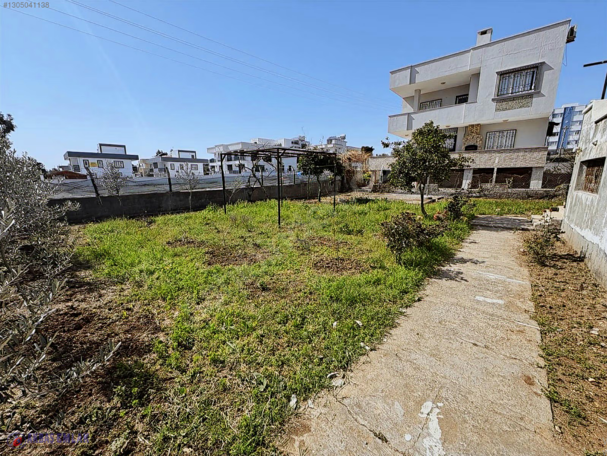 AKBAŞ'tan SATILIK BAHÇELİ GARAJLI MÜSTAKİL DUBLEKS EV