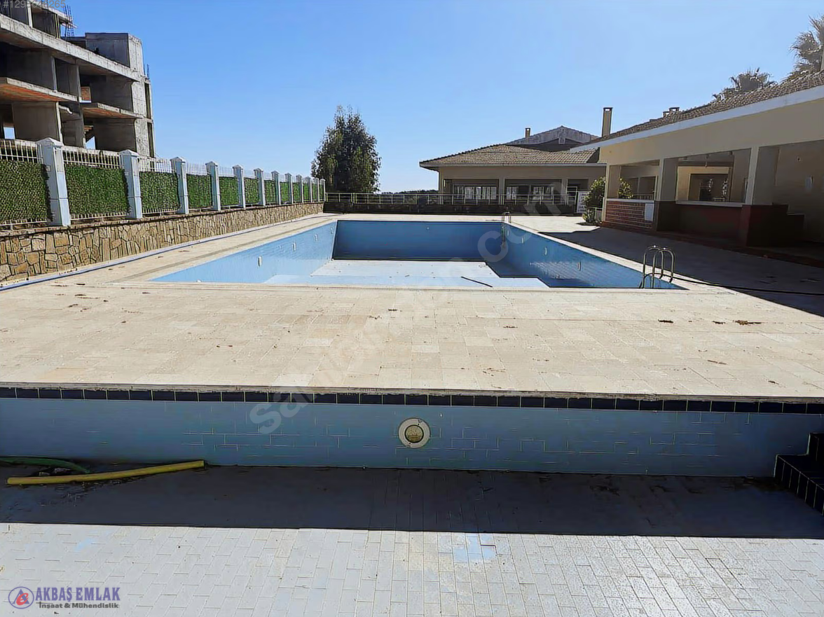 AKBAŞ'tan SATILIK | HAVUZLU | 7/24 GÜVENLİKLİ | DUBLEKS VİLLA