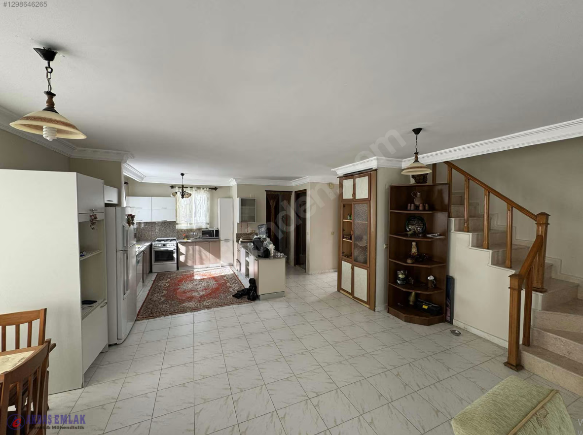 AKBAŞ'tan SATILIK | HAVUZLU | 7/24 GÜVENLİKLİ | DUBLEKS VİLLA